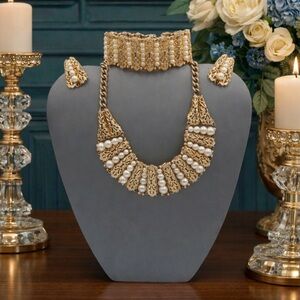 NAPIER 1950s Filigree Faux Pearl Collar Necklace, Bracelet, and Earring Set